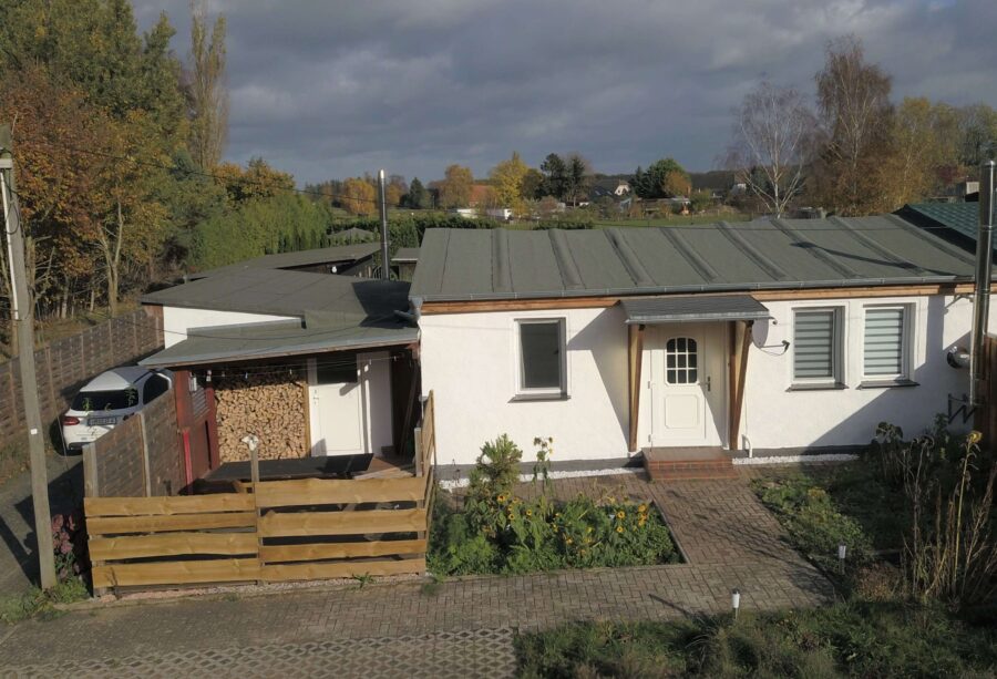 Bungalow in Waldrandlage mit ca. 860 m² Grundstück, Garage , Werkstatt, Terrasse, Kamin, Vollbad, 18190 Gubkow, Bungalow