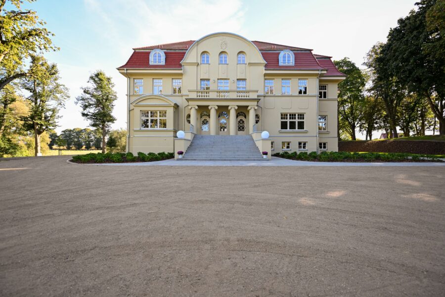 Exklusives Servicewohnen im Rittergut Lehnenhof mit Parkanlage & 24 h Betreuung – Pauschalmiete, 50672 Köln, Etagenwohnung