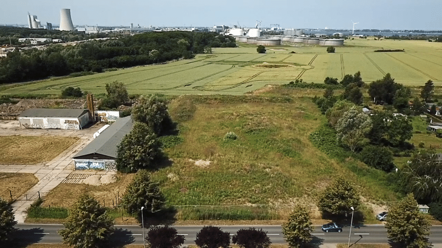 Baureifes Gewerbegrundstück mit 8.576 m² in direkter Nähe zum Überseehafen in Rostock-Nienhagen!, 18146 Nienhagen, Grundstück
